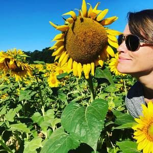 Meet your Posher, Holly